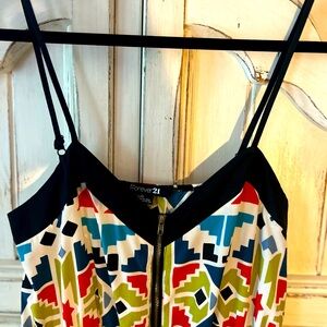 Beautiful mini dress, patterned. Forever 21